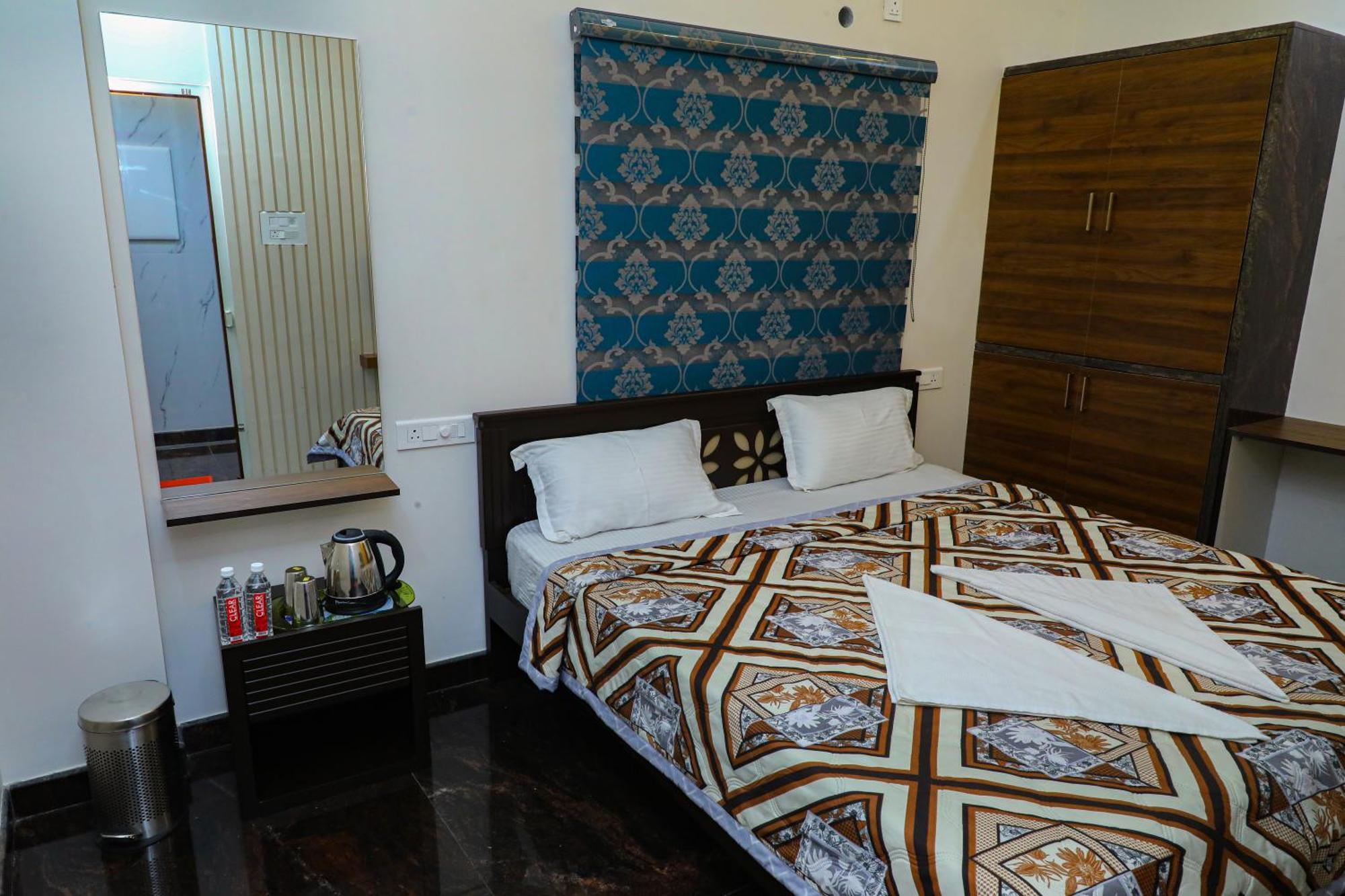 Jp Residency Hotel Jelagiri Kültér fotó