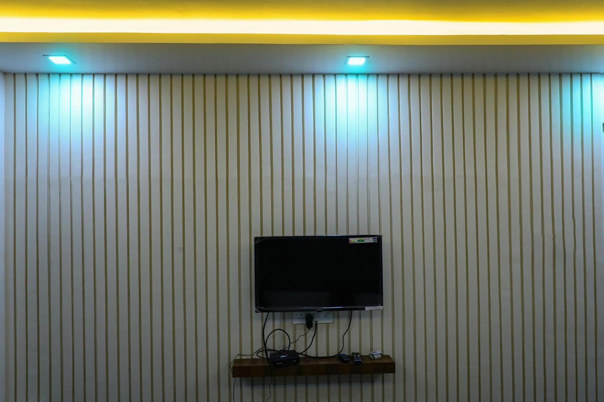 Jp Residency Hotel Jelagiri Kültér fotó