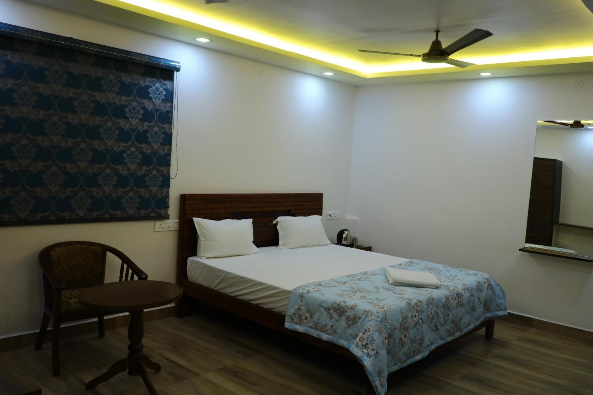 Jp Residency Hotel Jelagiri Kültér fotó
