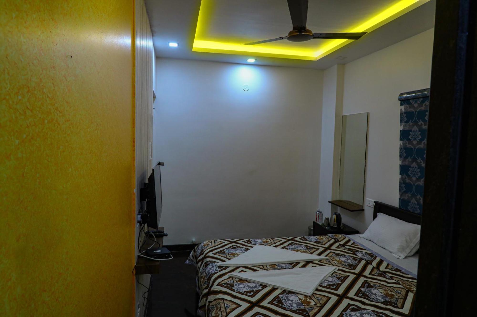 Jp Residency Hotel Jelagiri Kültér fotó