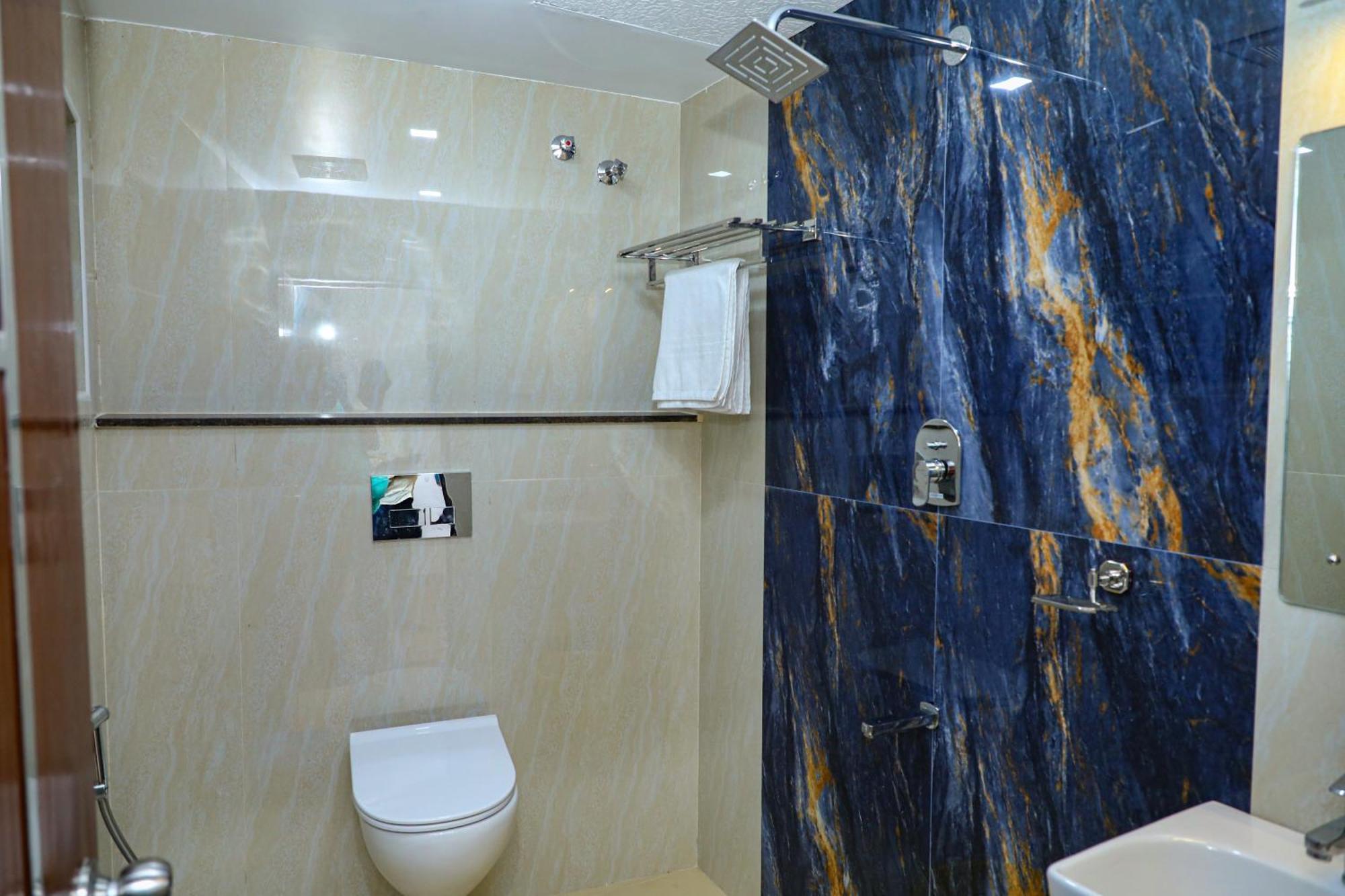 Jp Residency Hotel Jelagiri Kültér fotó