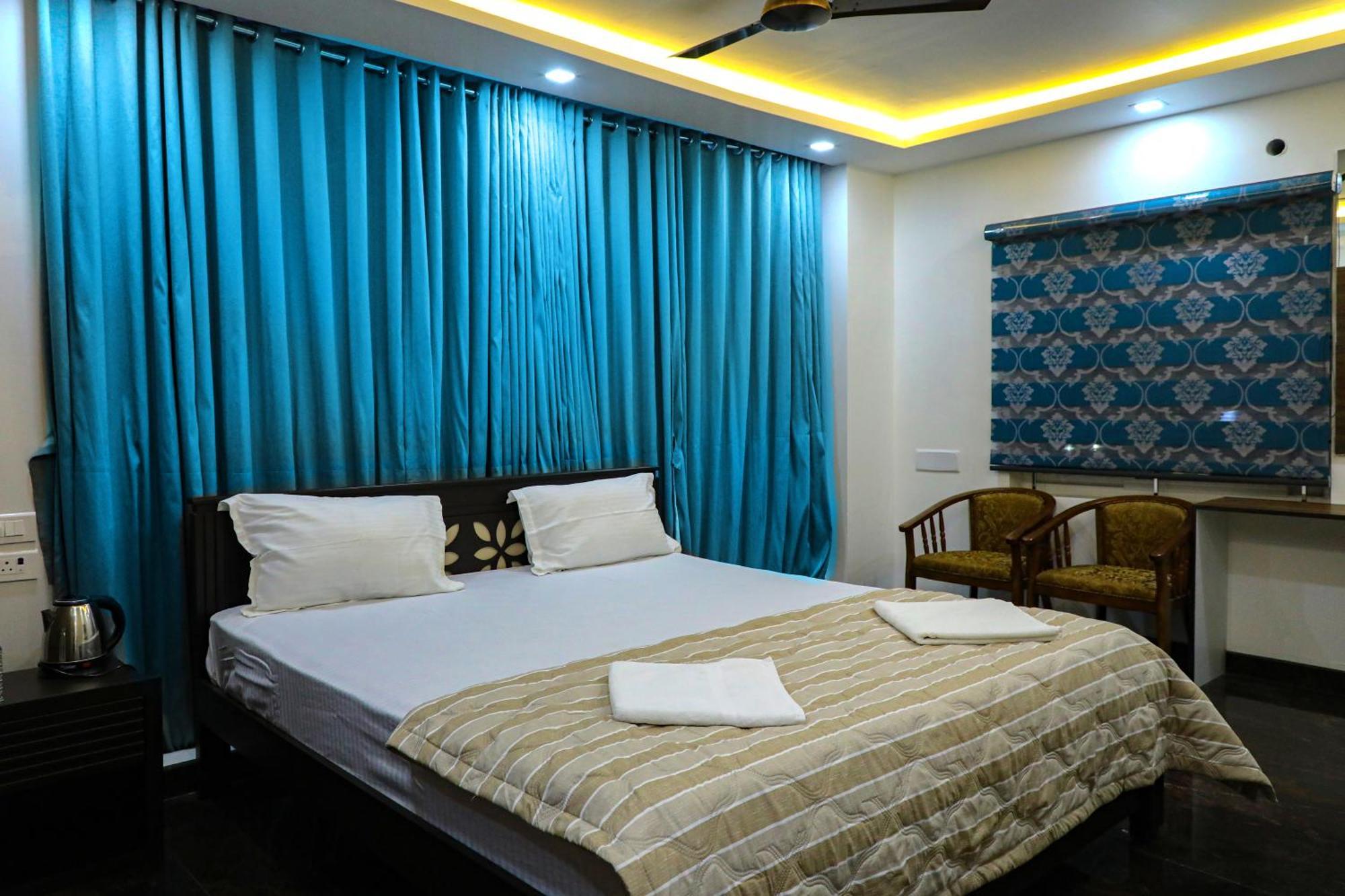 Jp Residency Hotel Jelagiri Kültér fotó