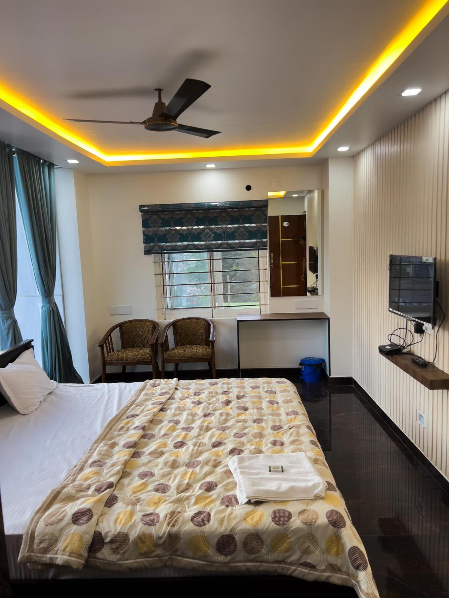 Jp Residency Hotel Jelagiri Kültér fotó